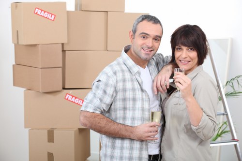 Removals van service for flats and apartments in Westminster